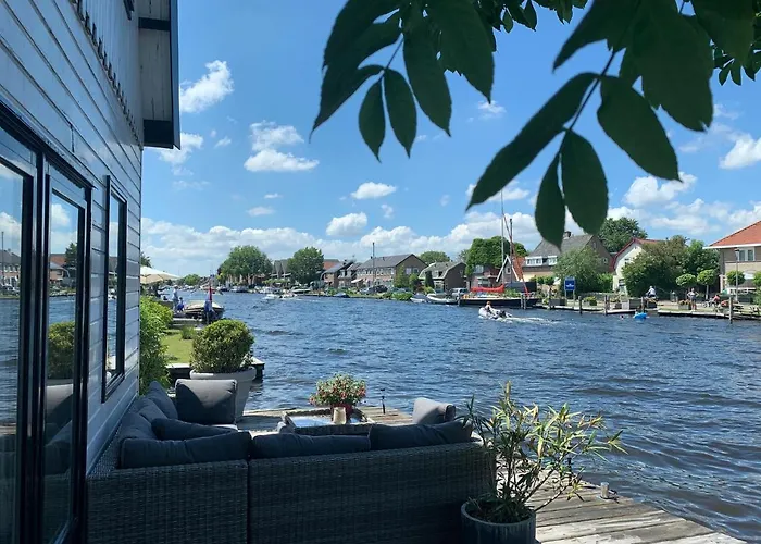 Holiday Home At The Water, Fire Place, Boat And Sup Rent, Near Amsterdam